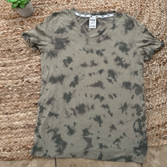 PINK V NECK - Picture 1 of 5